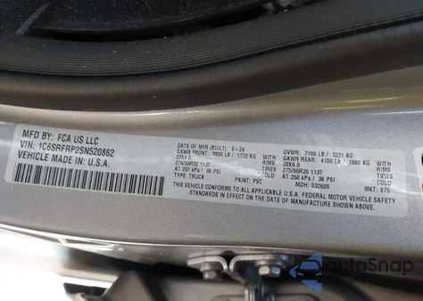 2025 Ram 1500 Laramie 4X4 6'4 Box z USA, uszkodzony, nr VIN 1C6SRFRP2SN520862